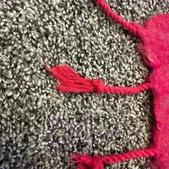 Red Sherpa woman’s scarf.69.5 “ x 11.5”.Beautiful red color w/ lots of character - Picture 4 of 6
